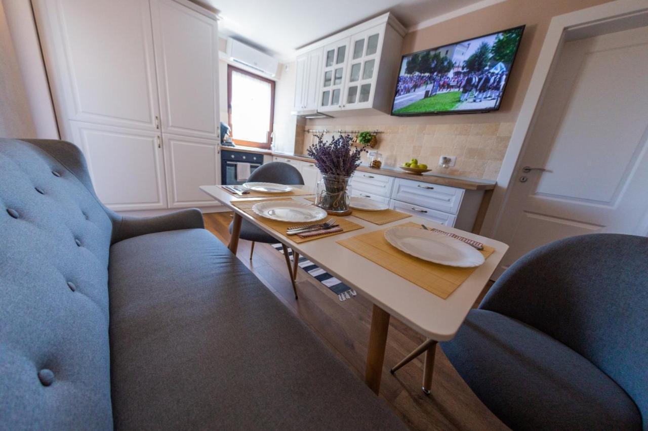 Apartament Alba Carolina Gyulafehérvár Kültér fotó